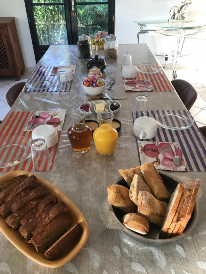 Domaine Pierrot Bed and Breakfast Laujuzan Εξωτερικό φωτογραφία