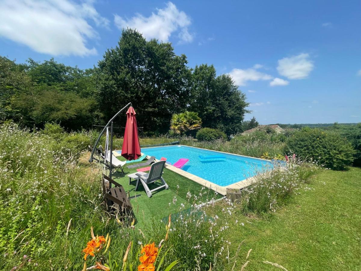 Domaine Pierrot Bed and Breakfast Laujuzan Εξωτερικό φωτογραφία