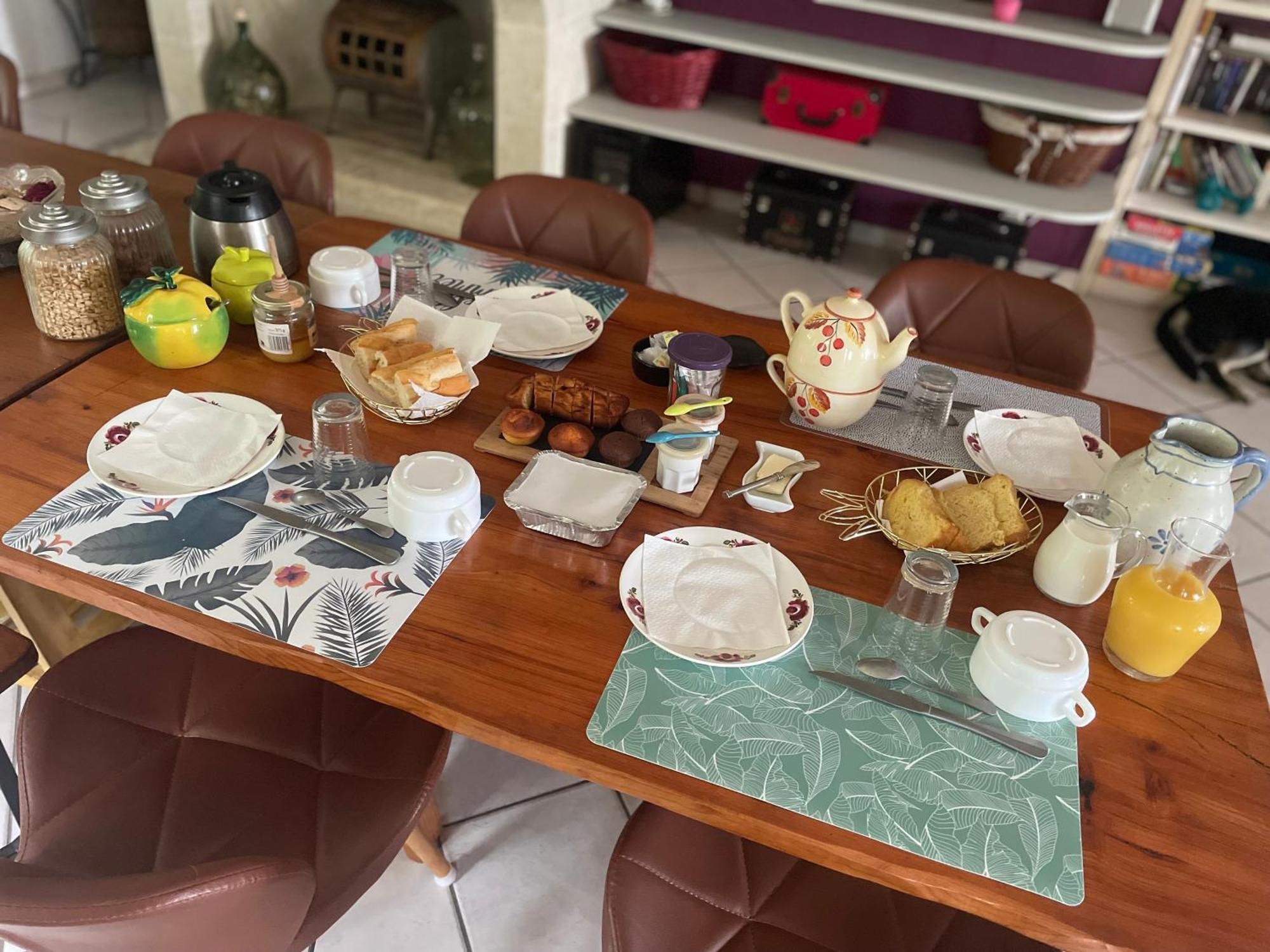Domaine Pierrot Bed and Breakfast Laujuzan Εξωτερικό φωτογραφία